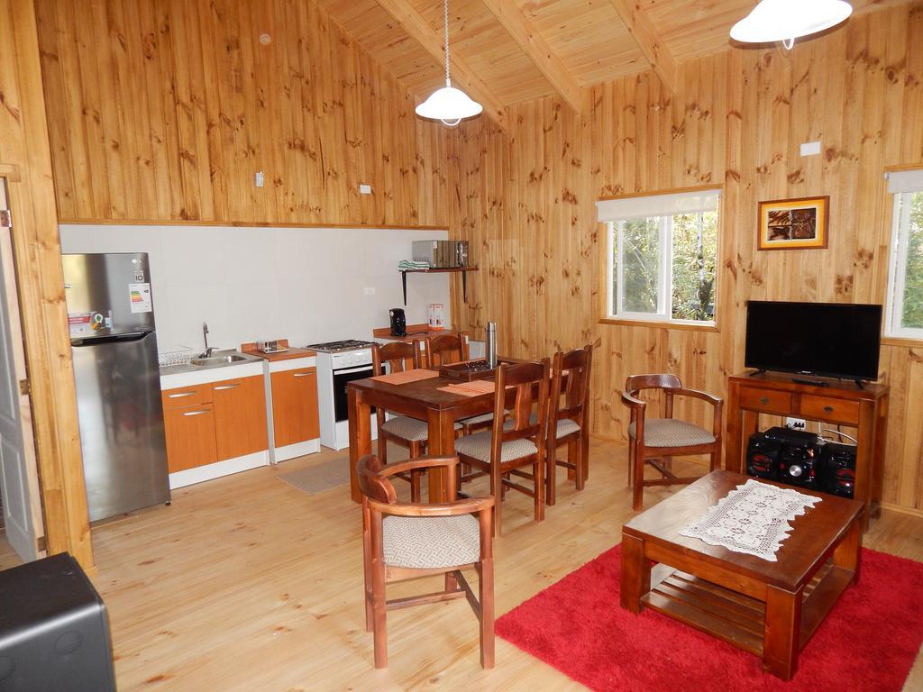 Cabanas Nutrias Patagonicas Puelo River Kültér fotó
