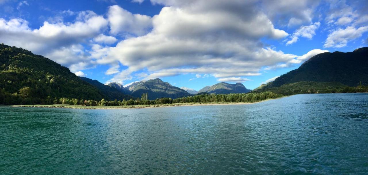 Cabanas Nutrias Patagonicas Puelo River Kültér fotó